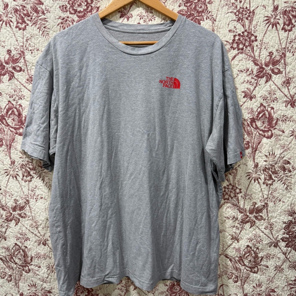 The North Face Gray Red Box Logo Tee Shirt Size XXL
